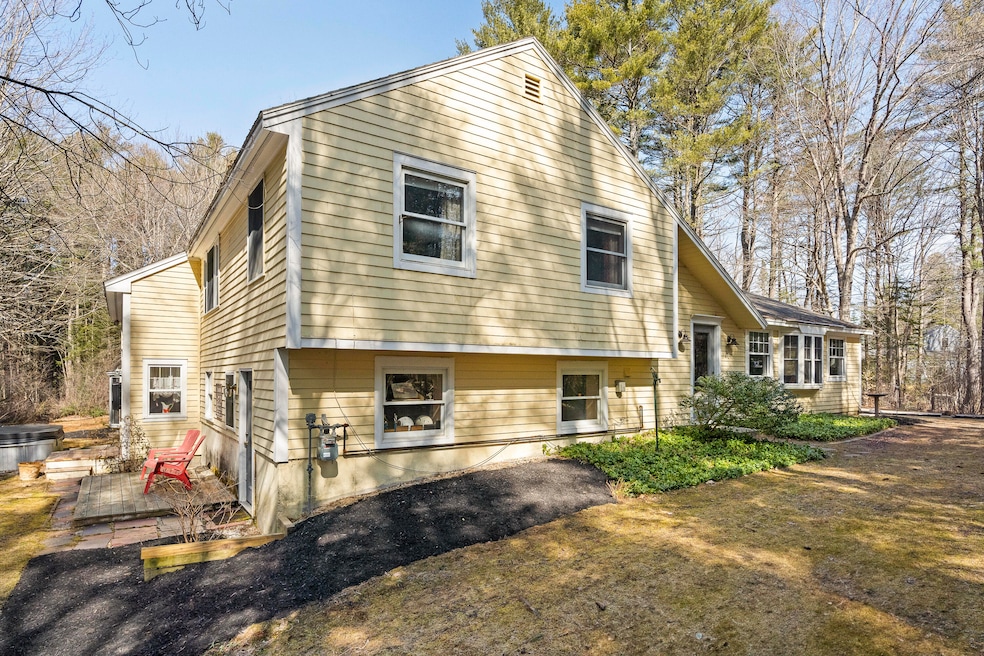 31 Stony Brook Ln, Yarmouth, ME 04096 - photo 1