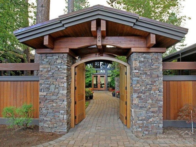 19388 Green Lakes Loop, Bend, OR 97702 - photo 1