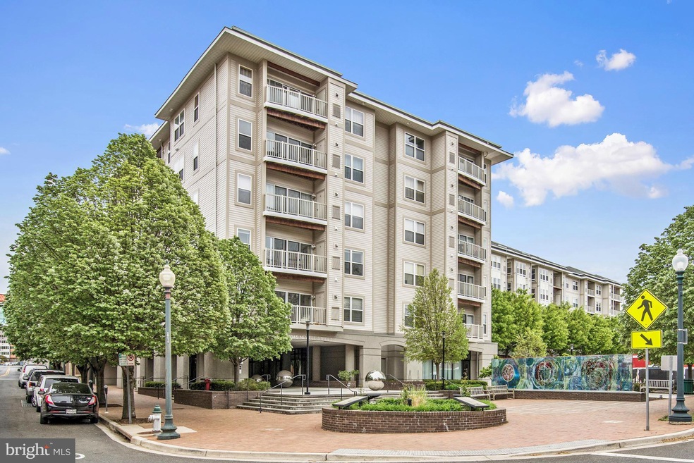 8045 Newell St unit 423, Silver Spring, MD 20910 - photo 1