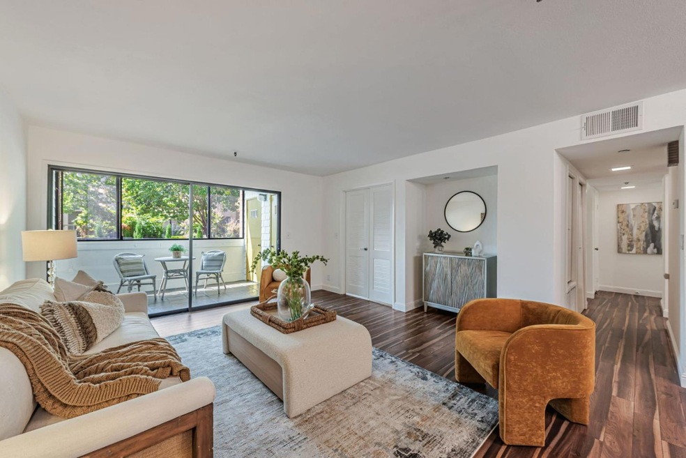 Sold $988,000 • Co-Listing Agent