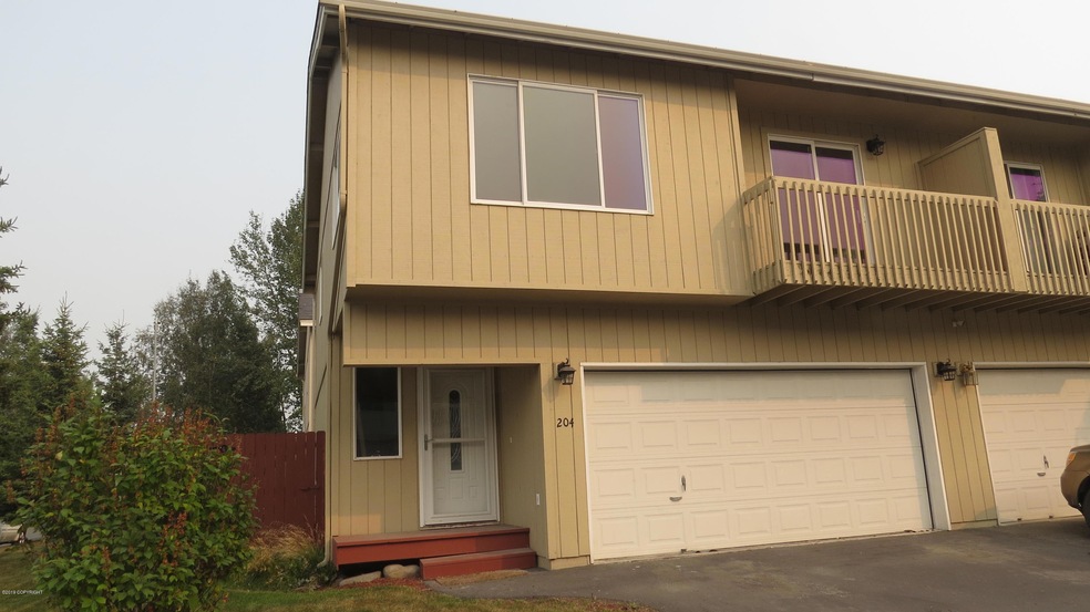 204 E 45th front photo