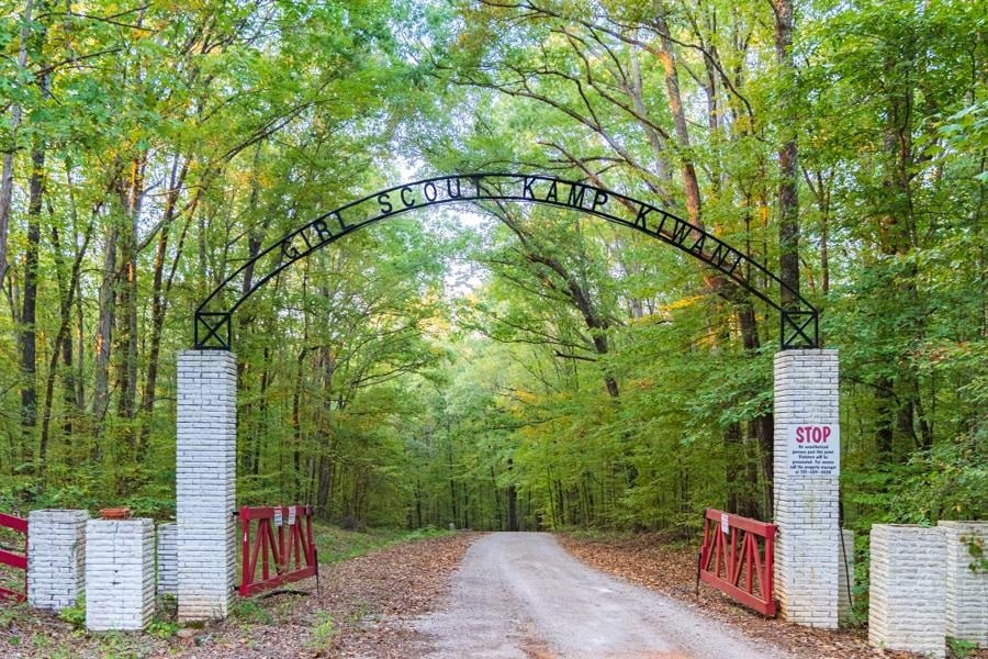 1880 Sandy Springs Rd, Middleton, TN 38052 - photo 1