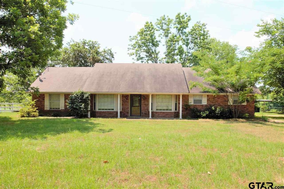 8208 N Kings Hwy, Texarkana, TX 75503 - photo 1
