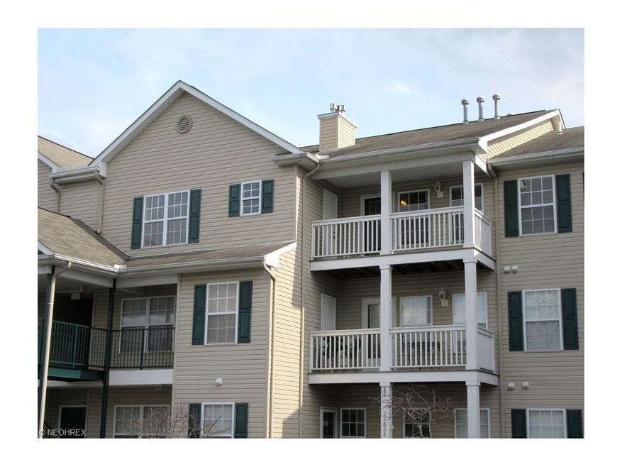29842 Center Ridge - 2 bedroom, 2 bath, top floor 