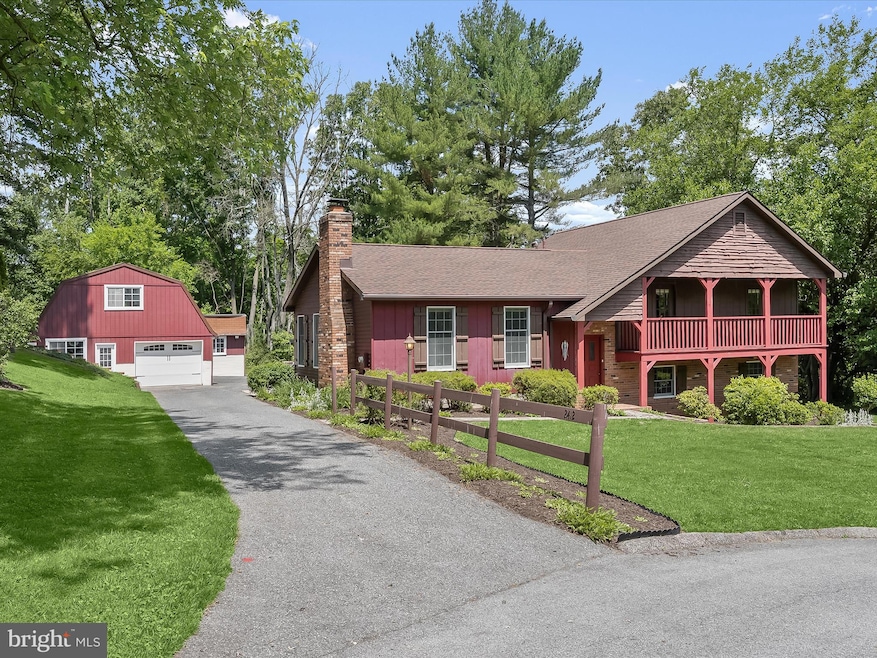 2412 Nickoles Dr, Sykesville, MD 21784 - photo 1