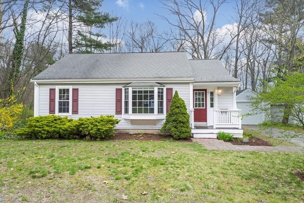 15 Hammond Rd, Hopedale, MA 01747 - photo 1