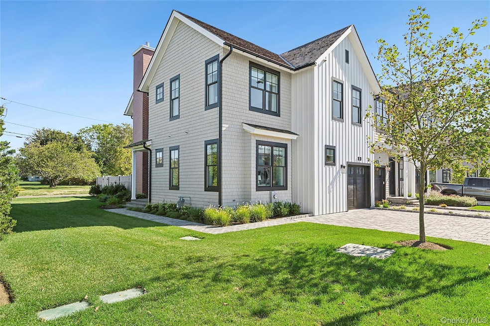 For Sale $3,399,000 • Co-Listing Agent