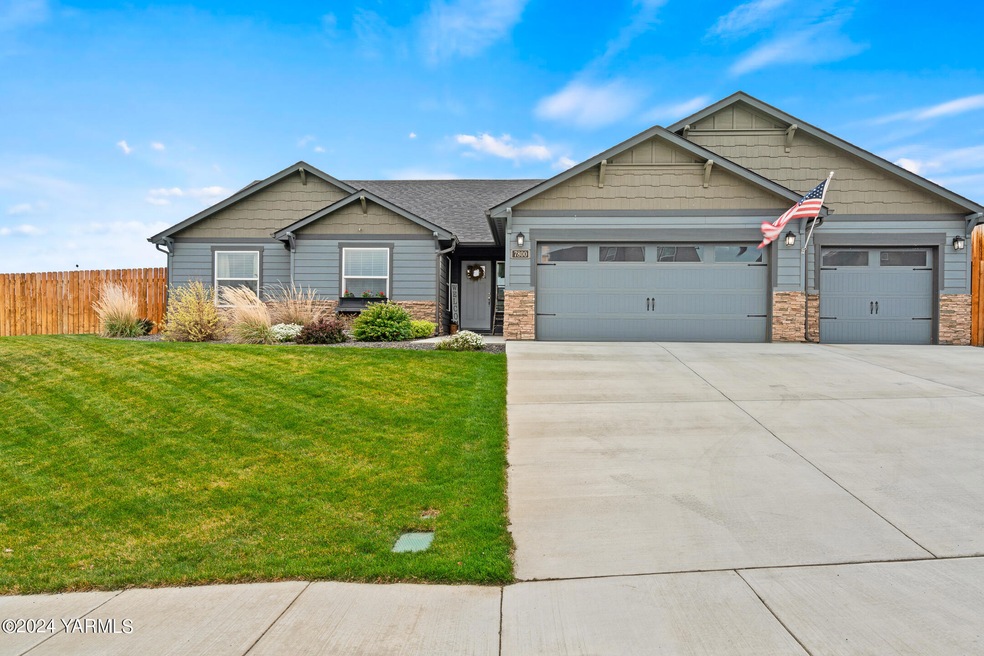 7800WWhatcomAve-3