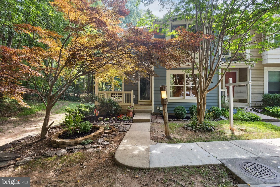 1600 Oak Spring Way, Reston, VA 20190 - photo 1