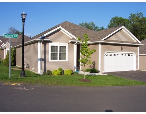 5 Maplecrest Cir unit 8, Chicopee, MA 01013 - photo 1