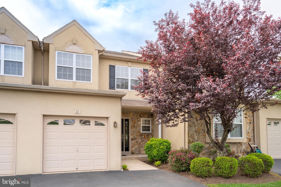 11 Arbor Cir, Colmar, PA 18915 - photo 1