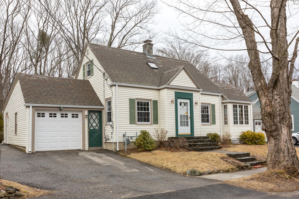 29 Sylvan Rd South Portland ME-large-062