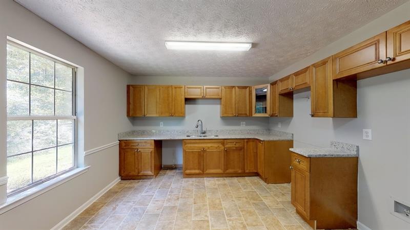 40 Rolling Ridge Ct, Covington, GA 30016 - photo 1