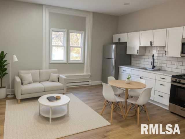 For Rent $1,100/month