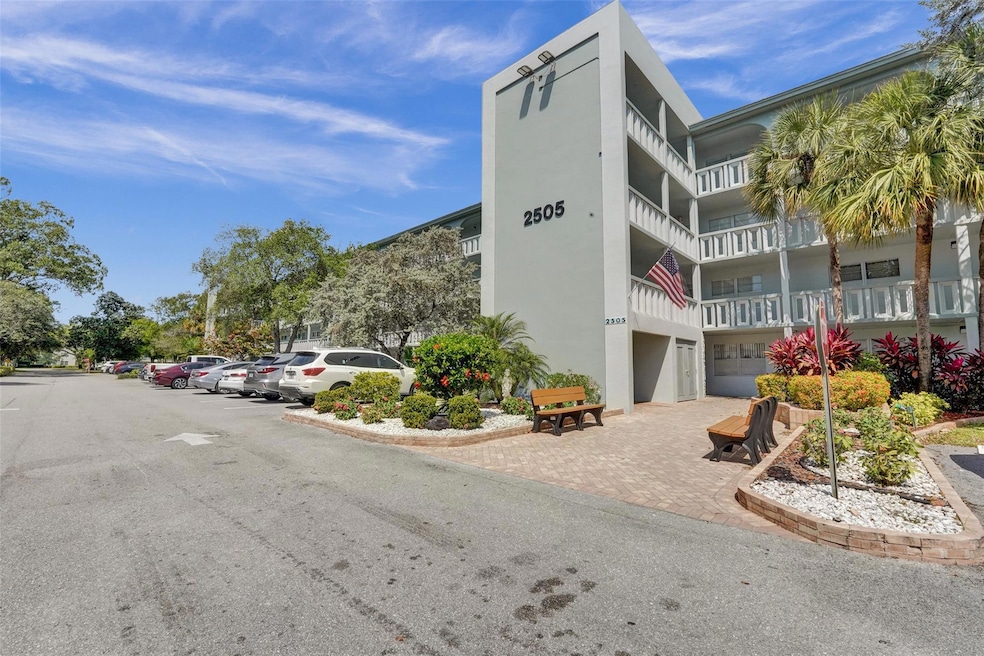 2505 Antigua Terrace unit L3, Coconut Creek, FL 33066 - photo 1
