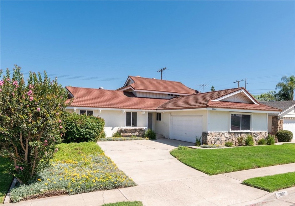 9980 Barcelona Ln, Cypress, CA 90630 - photo 1