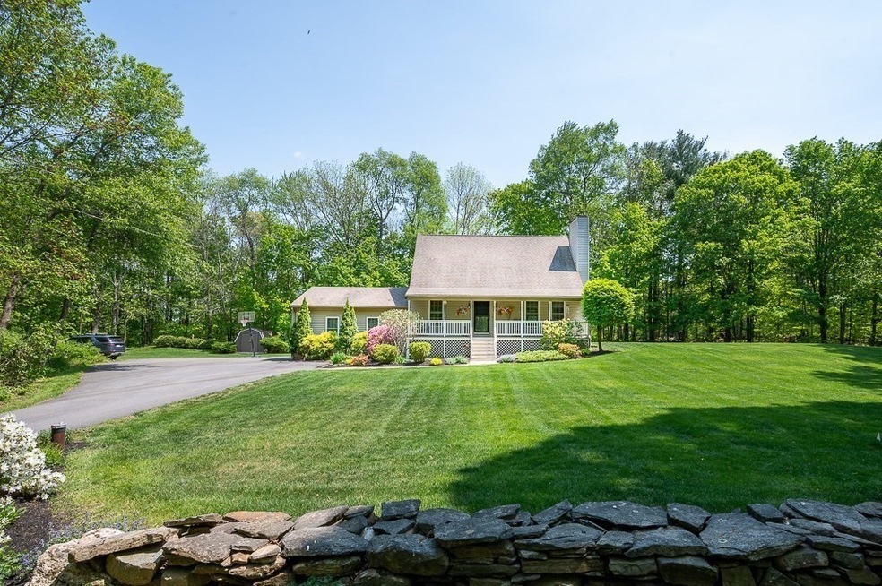 239 N Sturbridge Rd, Charlton, MA 01507 - photo 1