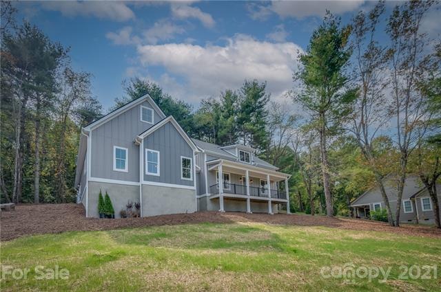 Modern Farmhouse Style New Construction