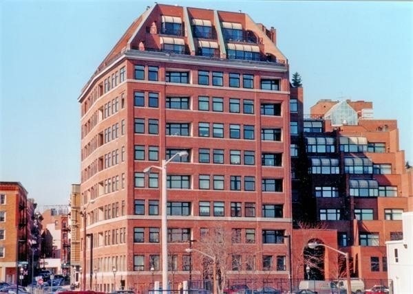 The Mariner Condominiums unit 601, Boston, MA 02109 - photo 1
