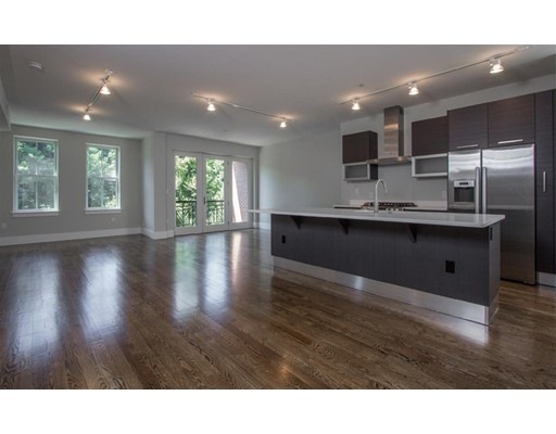 10 Saint George St unit 503, Boston, MA 02118 - photo 1