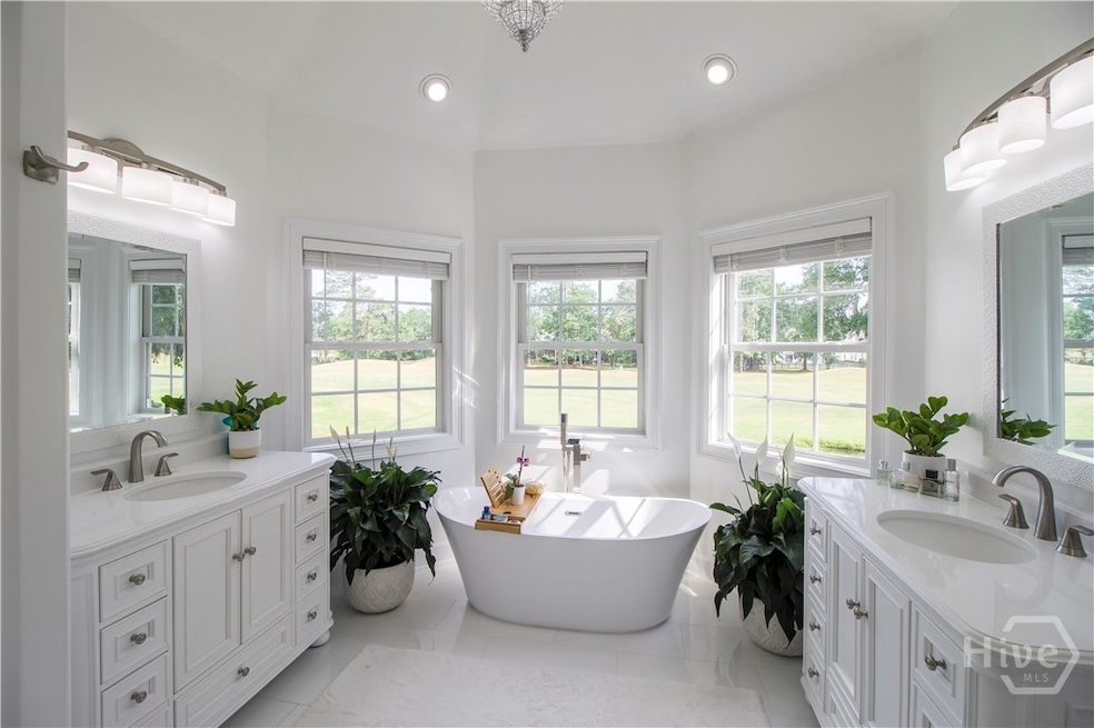 Under Contract $800,000