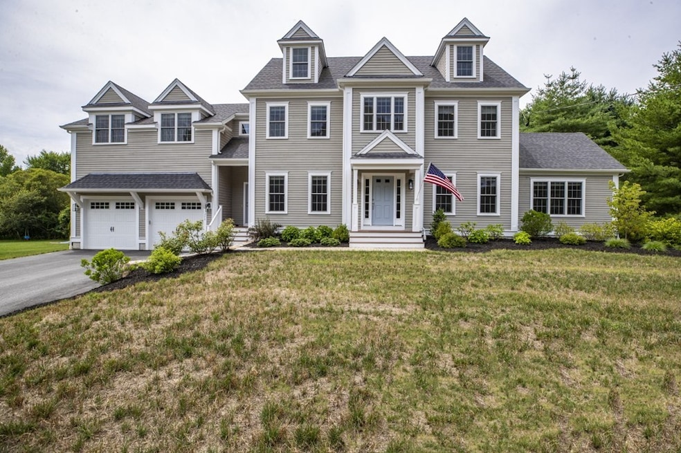 240 Clapp Rd, Scituate, MA 02066 - photo 1