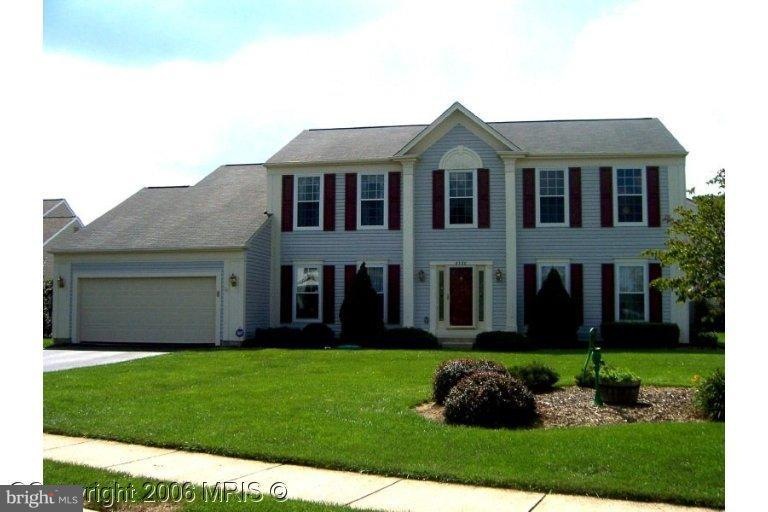 8530 Yoder St, Manassas, VA 20110 - photo 1