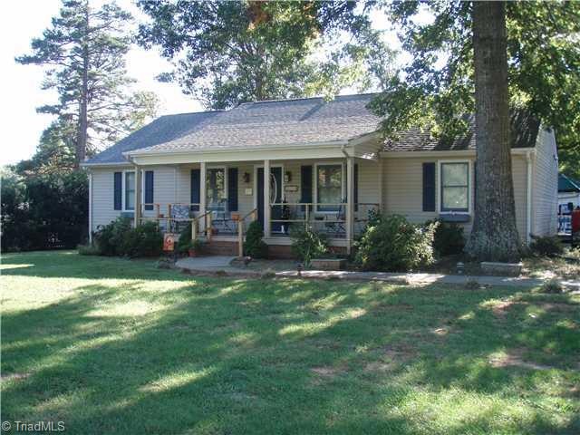 2178 Zoo Pkwy, Asheboro, NC 27205 - photo 1