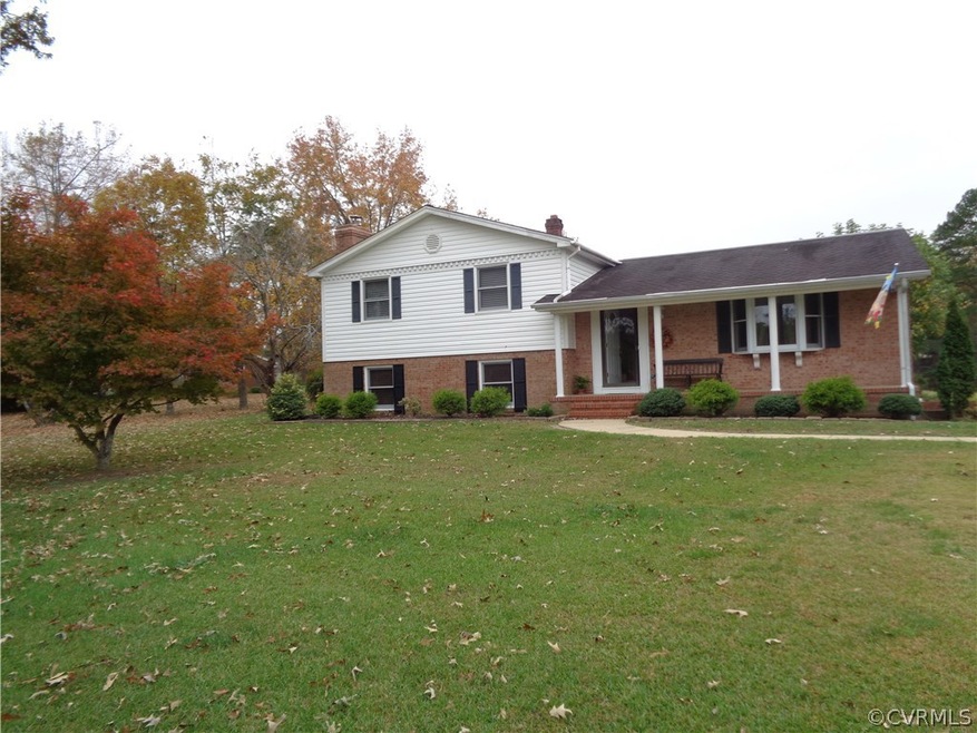 9716 Easy St, Disputanta, VA 23842 - photo 1