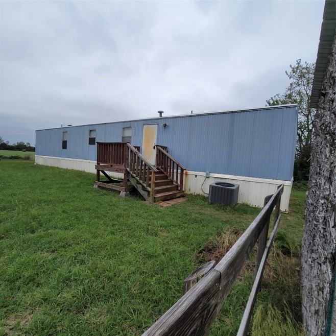 20519 Kermier Rd unit 4, Waller, TX 77484 - photo 1