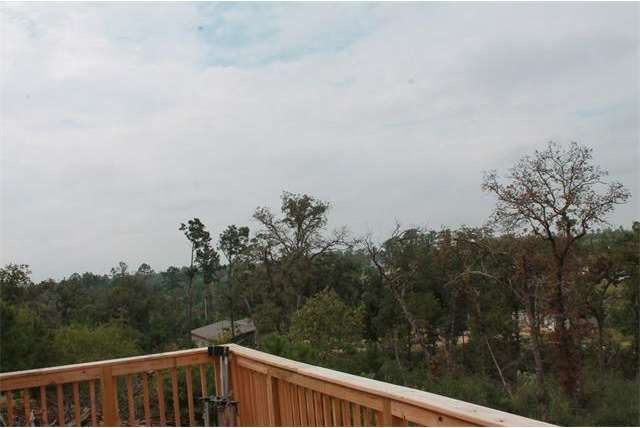 CHECK OUT THE AMAZING VIEW FROM THE FRONT DECK.
