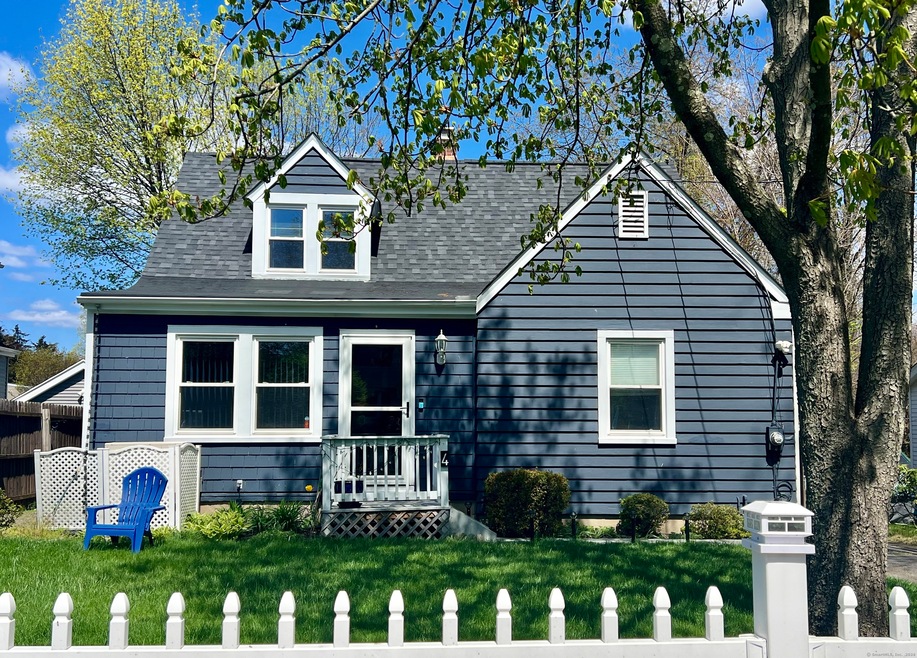 4 Nutmeg Place, Norwalk, CT 06850 - photo 1