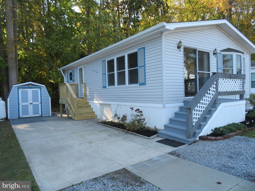 200 Timberline Cir, Berlin, MD 21811 - photo 1