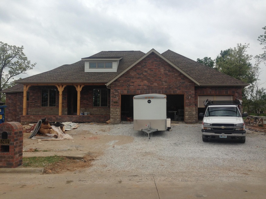 2422 Olde Ivy