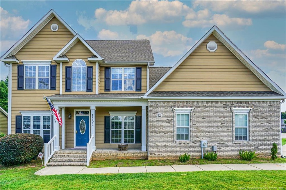 1502 Stonewood Dr, Fayetteville, NC 28306 - photo 1