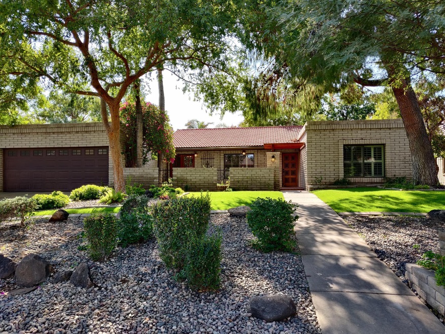 1741 W Laurie Ln, Phoenix, AZ 85021 - photo 1