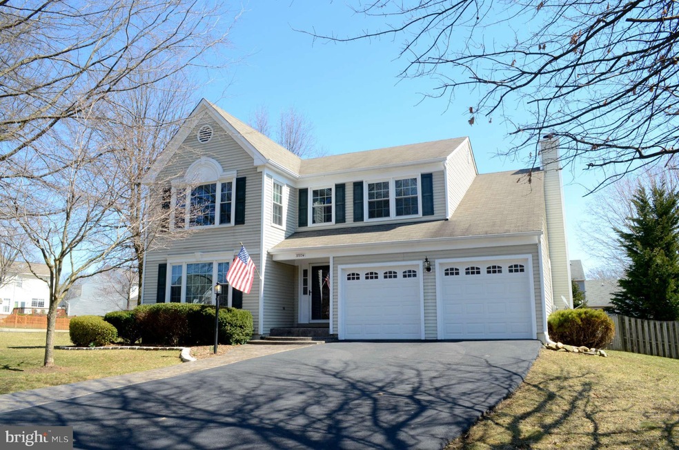 37834 Remington Dr, Purcellville, VA 20132 - photo 1