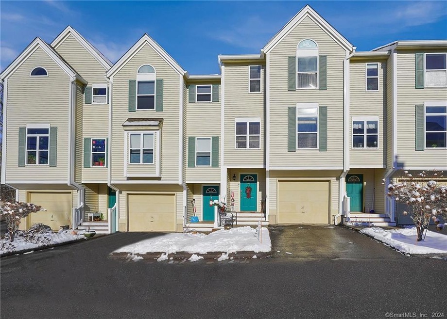 Front of unit - 3rd from end