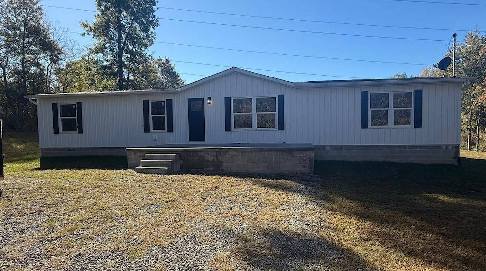 992 Sternberger Rd, Jackson, OH 45640 - photo 1