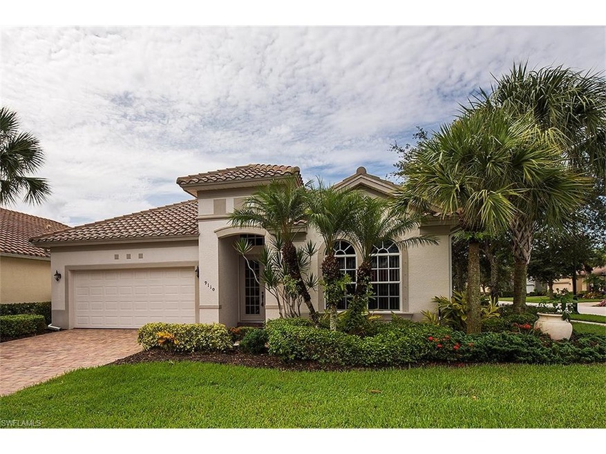 Three Bedroom Single Family Home with Pool and Spa