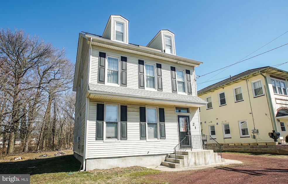 21 N Lenola Rd, Moorestown, NJ 08057 - photo 1