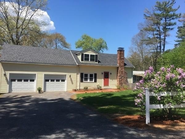 7 Lakeshore Dr, Bellingham, MA 02019 - photo 1