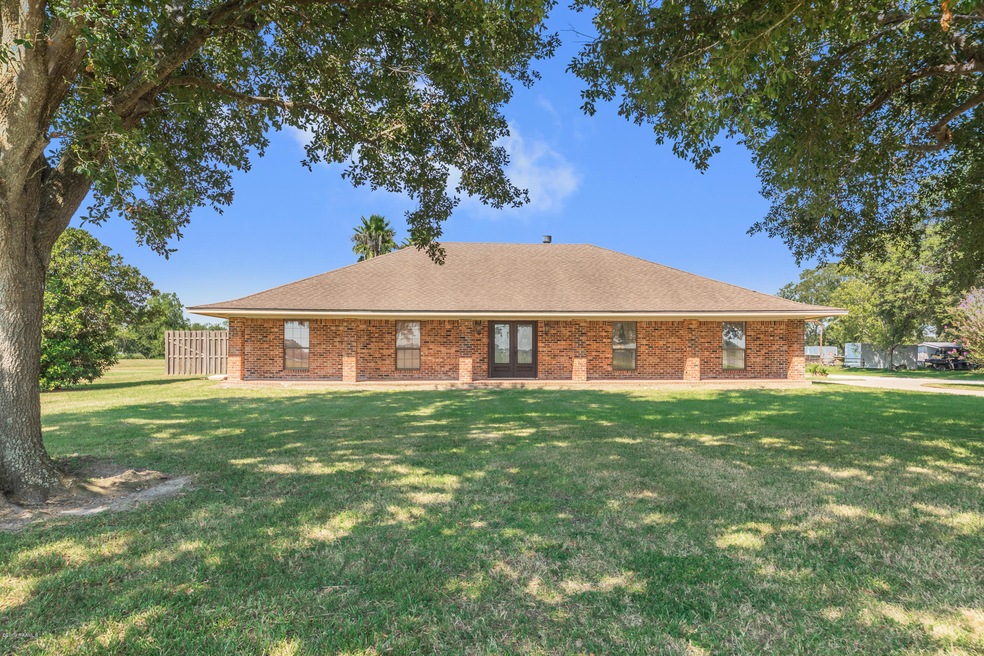 13735Hwy693-5
