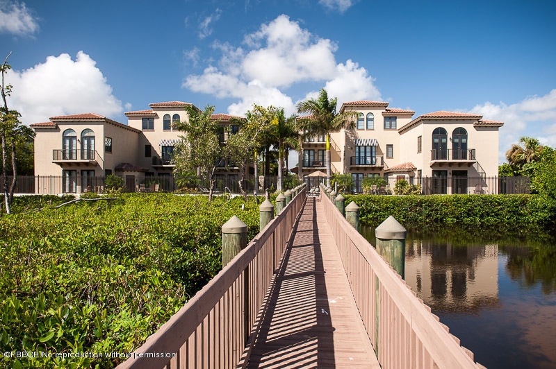 1020 Via Villagio, Hypoluxo, FL 33462 - photo 1