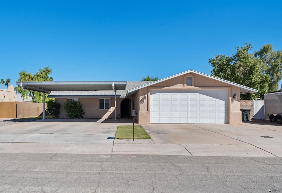 1420 E Sunset Ct, Yuma, AZ 85365 - photo 1