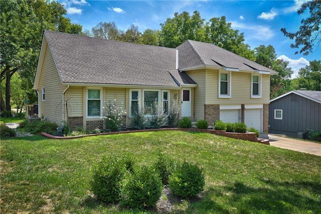 8221 Noland Rd, Lenexa, KS 66215 - photo 1