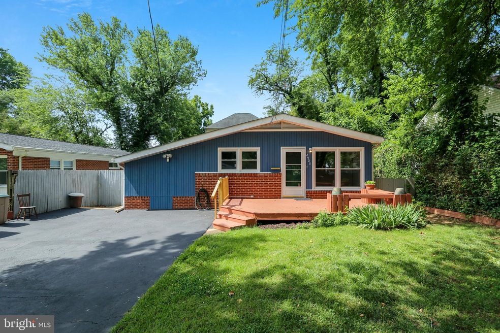 2905 Preston Ave, Alexandria, VA 22306 - photo 1