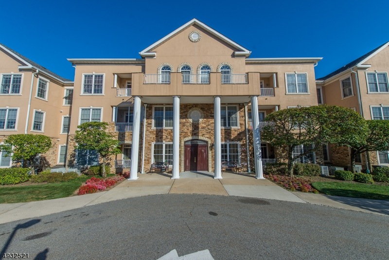 1301 Franklin Ln unit 301, Rockaway, NJ 07866 - photo 1