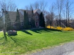 996 Primrose Ave, Stroudsburg, PA 18360 - photo 1