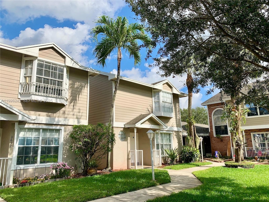 3630 NW 122nd Terrace unit 162L, Sunrise, FL 33323 - photo 1